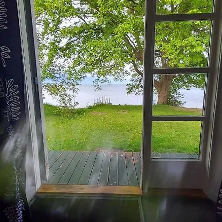 Garnhuset - The Perfect Getaway Right On The Beach And Surrounded By Forest