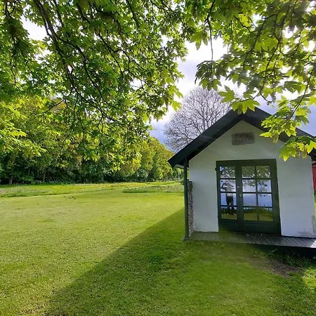民宿 Garnhuset - The Perfect Getaway Right On The Beach And Surrounded By Forest Klippinge